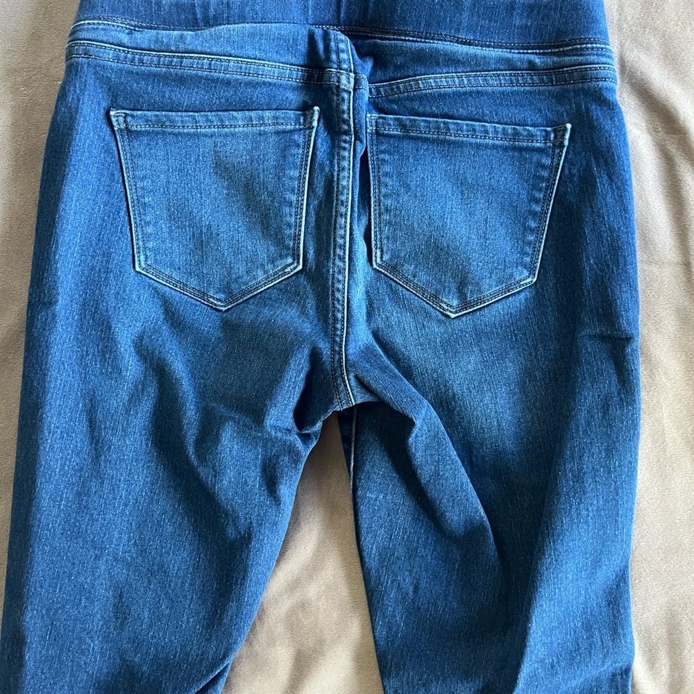 Old Navy stretch Jeggings size 4